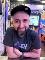 Levon, founder of DinoMatic